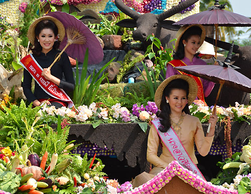 Parade float at the Chiang Mai Thailand Flower Festival