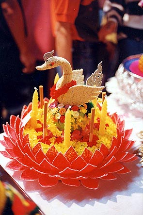 Krathong swan
